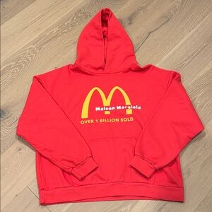 NWT MEGA YACHT MCDONALD’S MAISON MARGIELA RED YELLOW ARCHES HOODIE XL